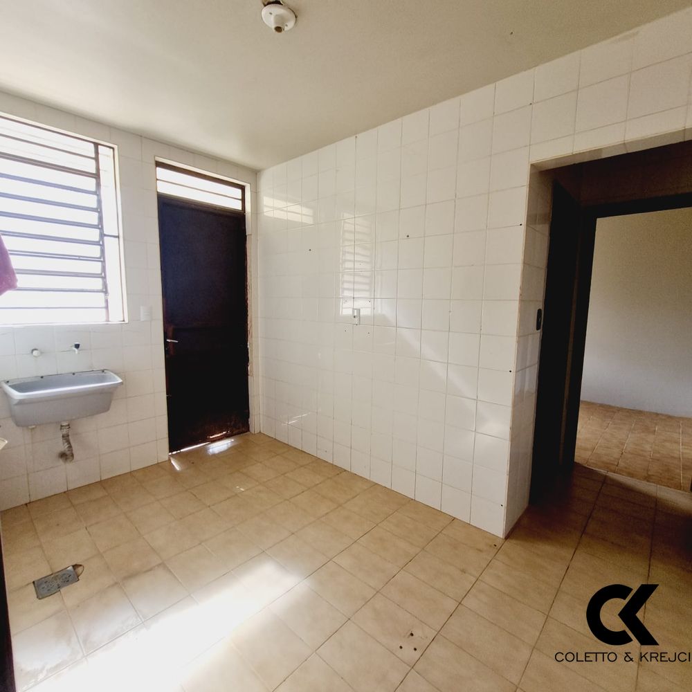 Casa, 6 quartos, 388 m² - Foto 7