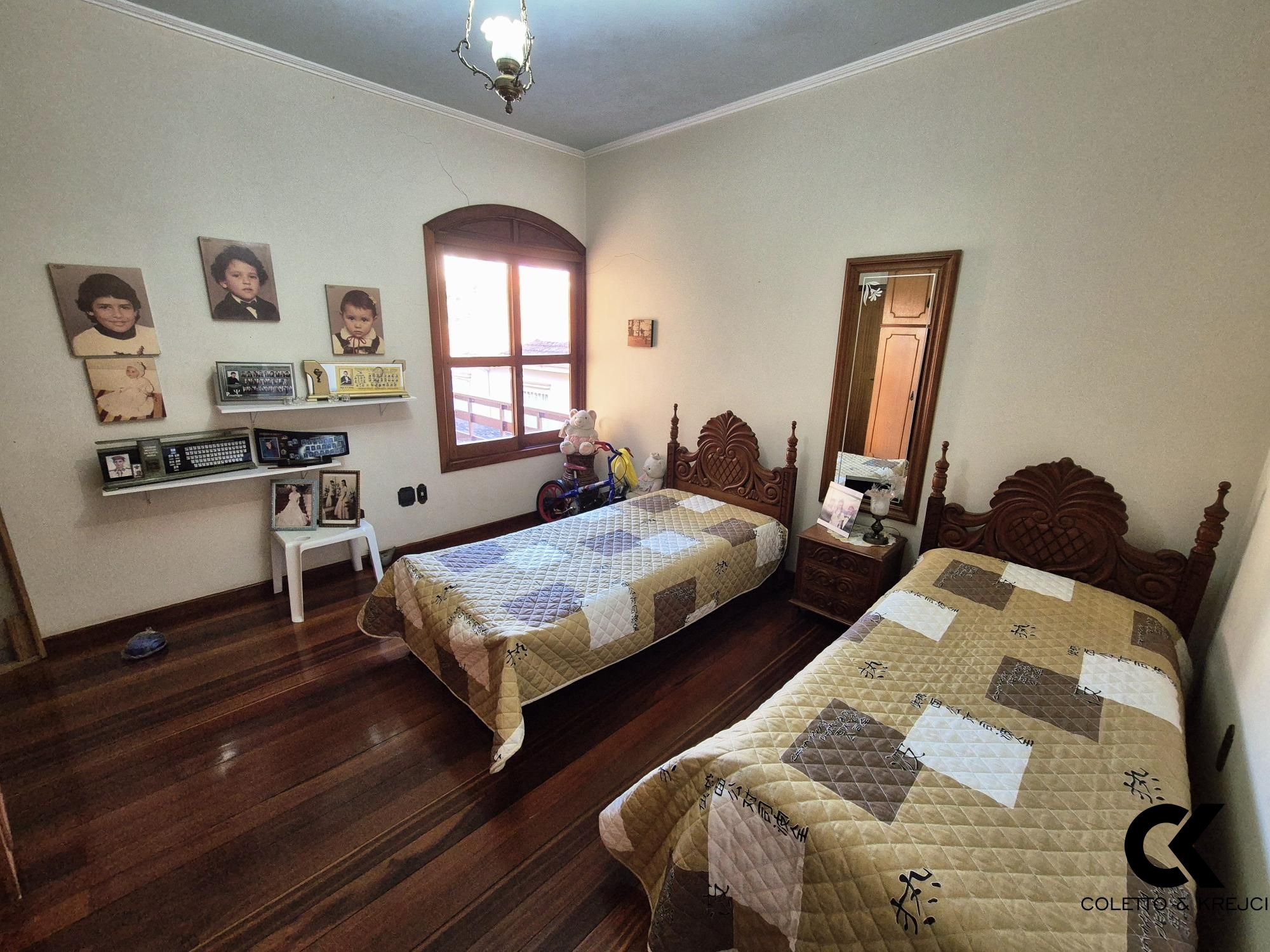 Casa, 5 quartos, 440 m² - Foto 19