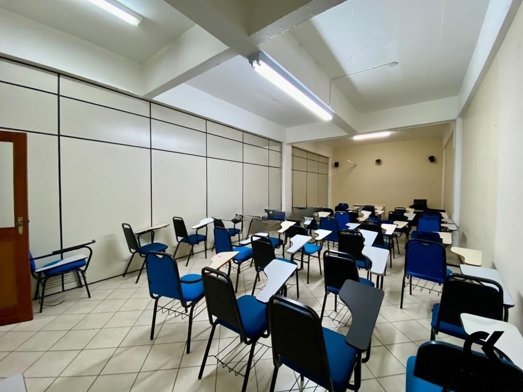 Conjunto Comercial-Sala à venda com 4 quartos, 452m² - Foto 7