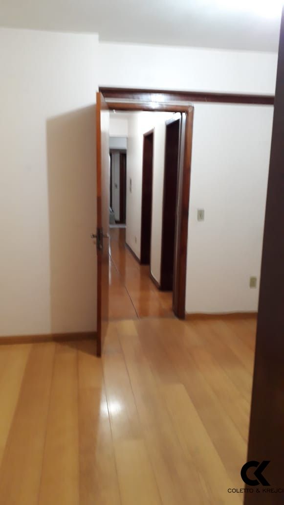 Apartamento à venda com 2 quartos, 81m² - Foto 7