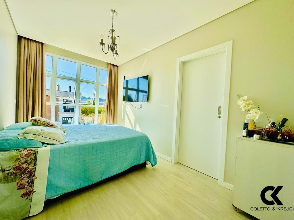 Casa, 4 quartos, 240 m² - Foto 15