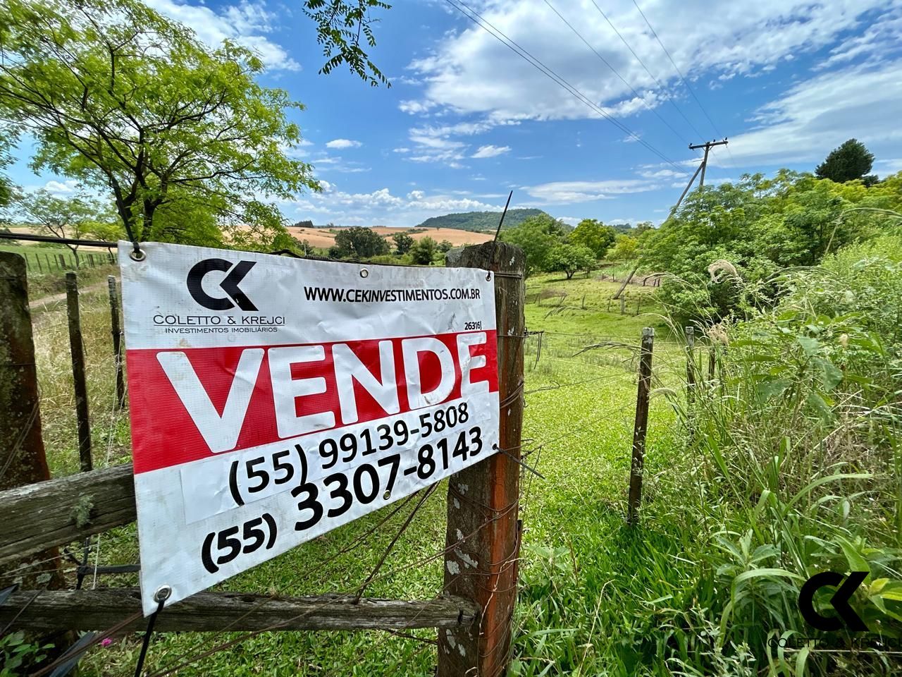 Fazenda à venda com 3 quartos, 15000m² - Foto 2