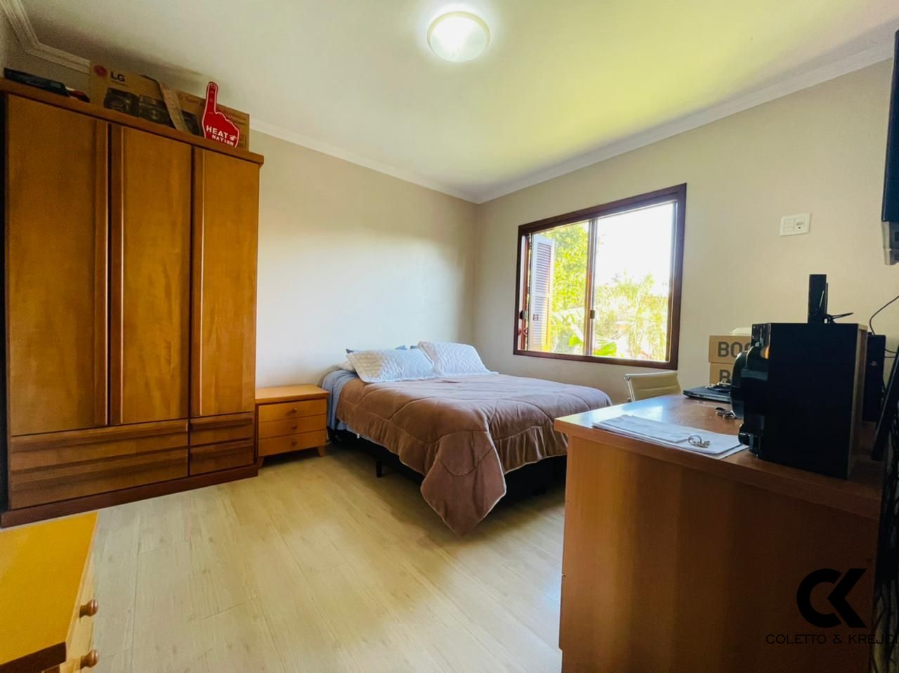 Casa à venda com 4 quartos, 250m² - Foto 16