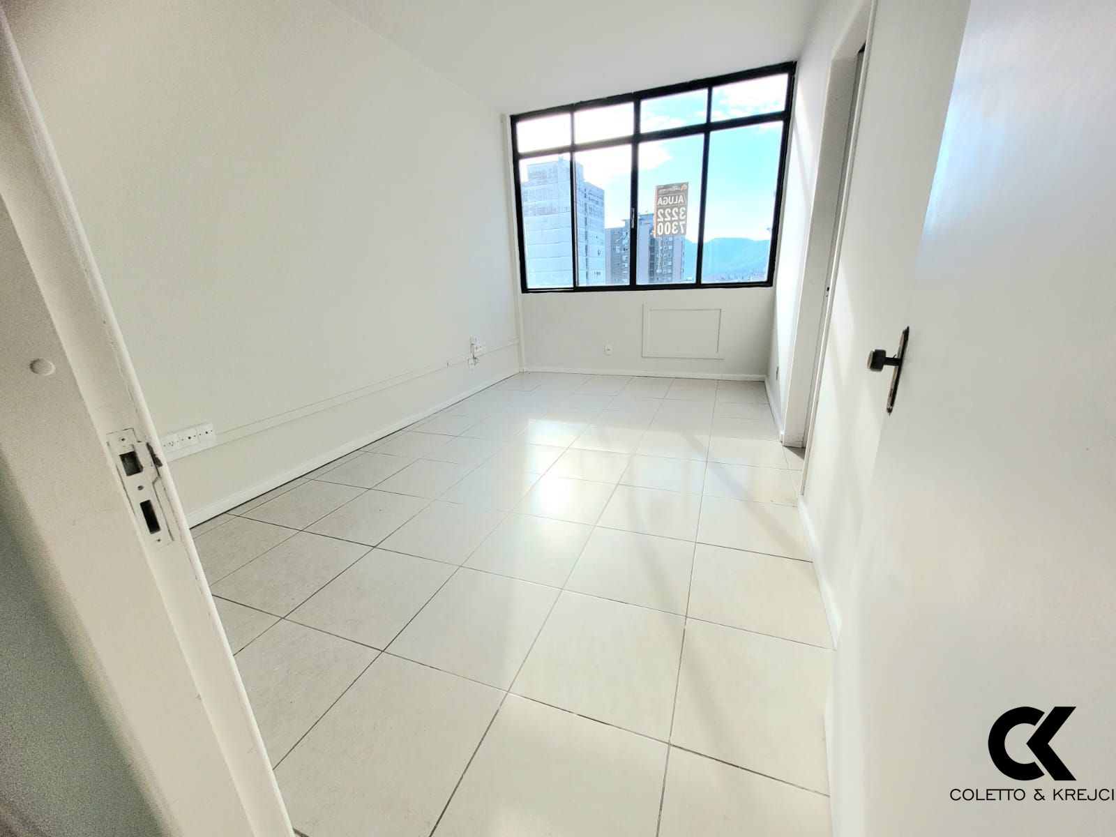 Conjunto Comercial-Sala à venda com 2 quartos, 40m² - Foto 8