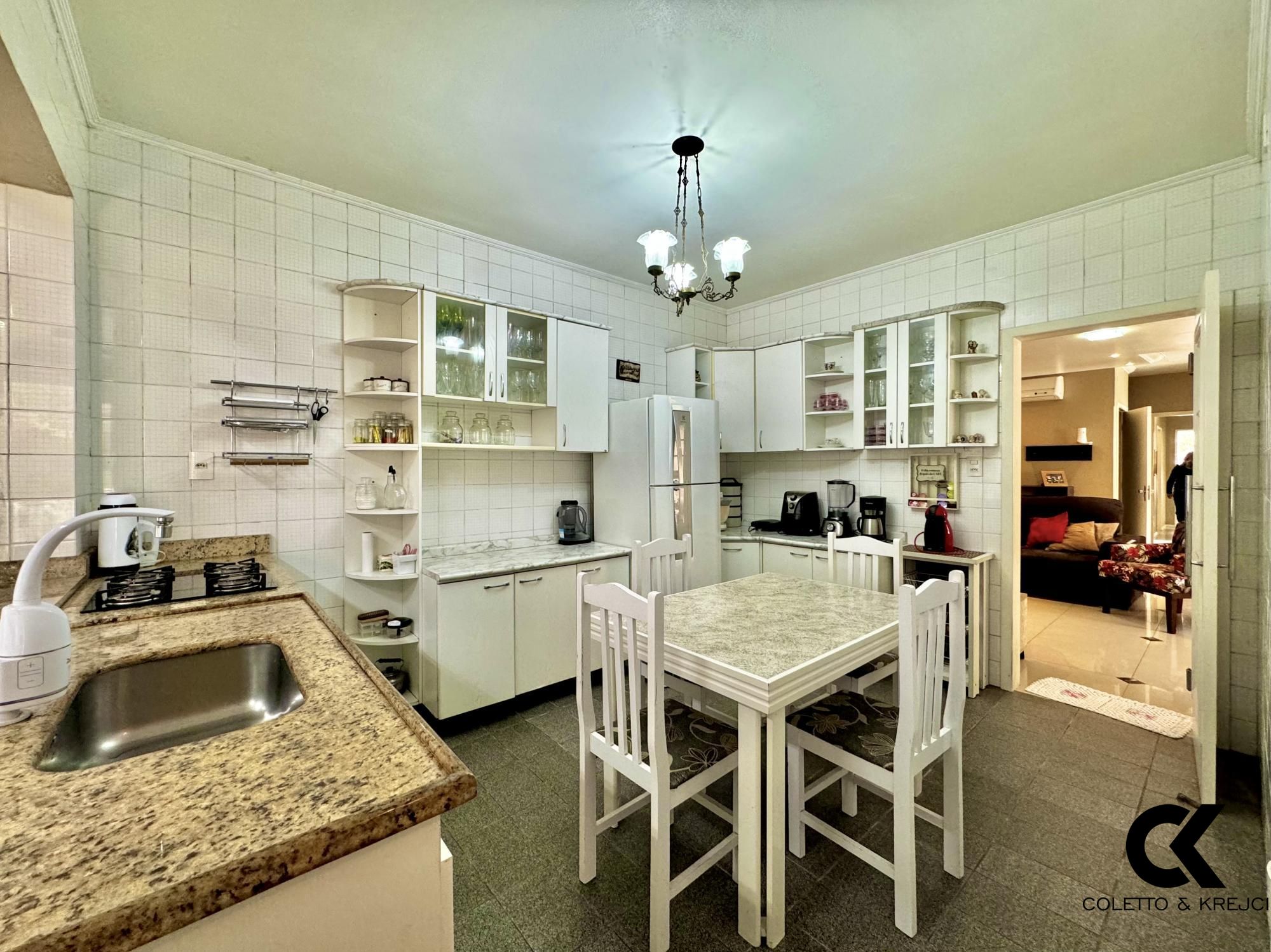 Casa, 3 quartos, 260 m² - Foto 5