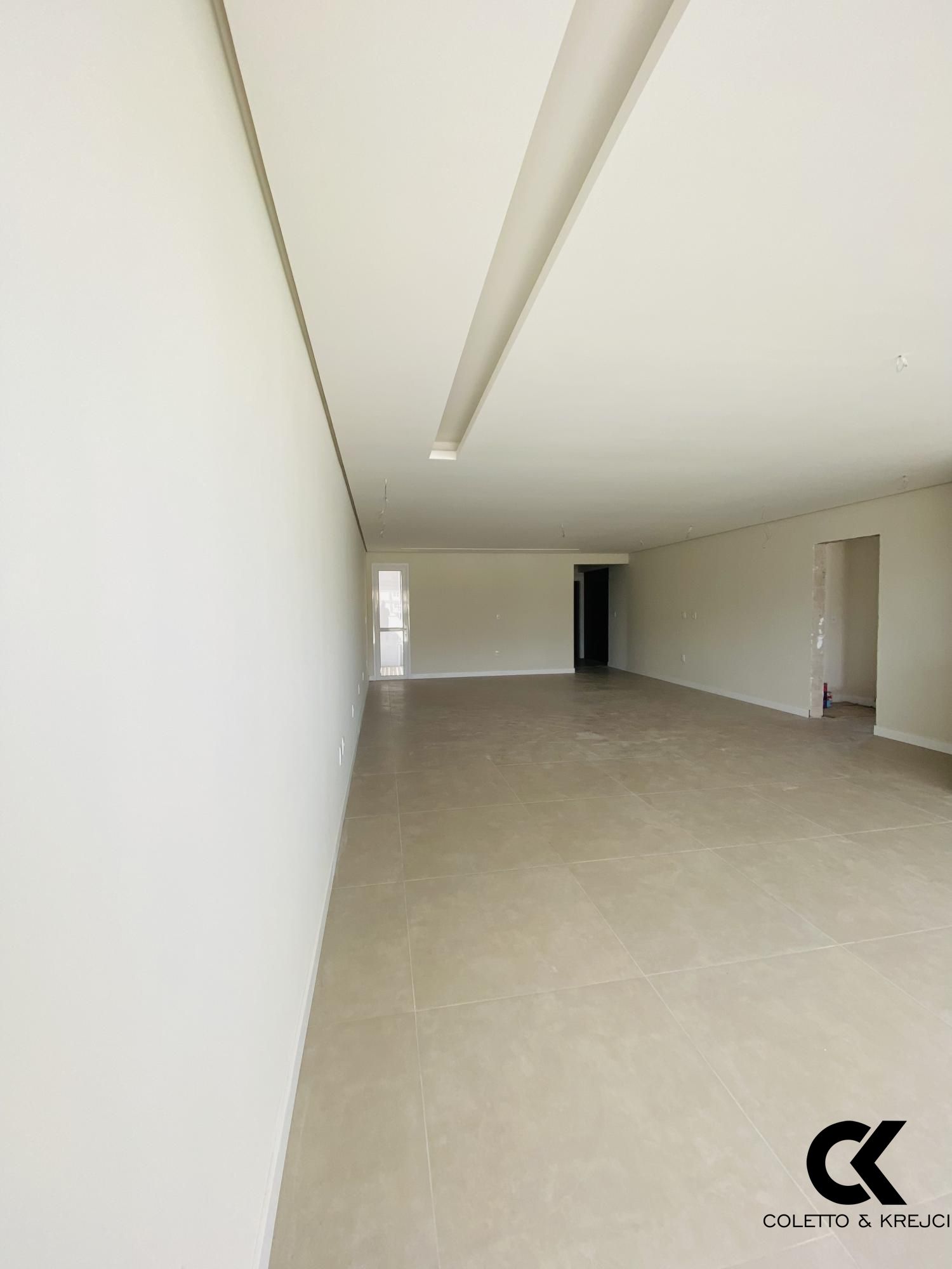 Apartamento à venda com 3 quartos, 211m² - Foto 6