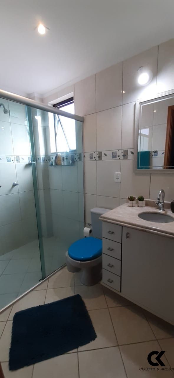 Apartamento à venda com 3 quartos, 115m² - Foto 18