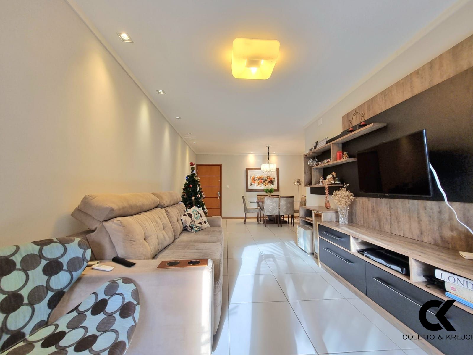 Apartamento, 2 quartos, 89 m² - Foto 1