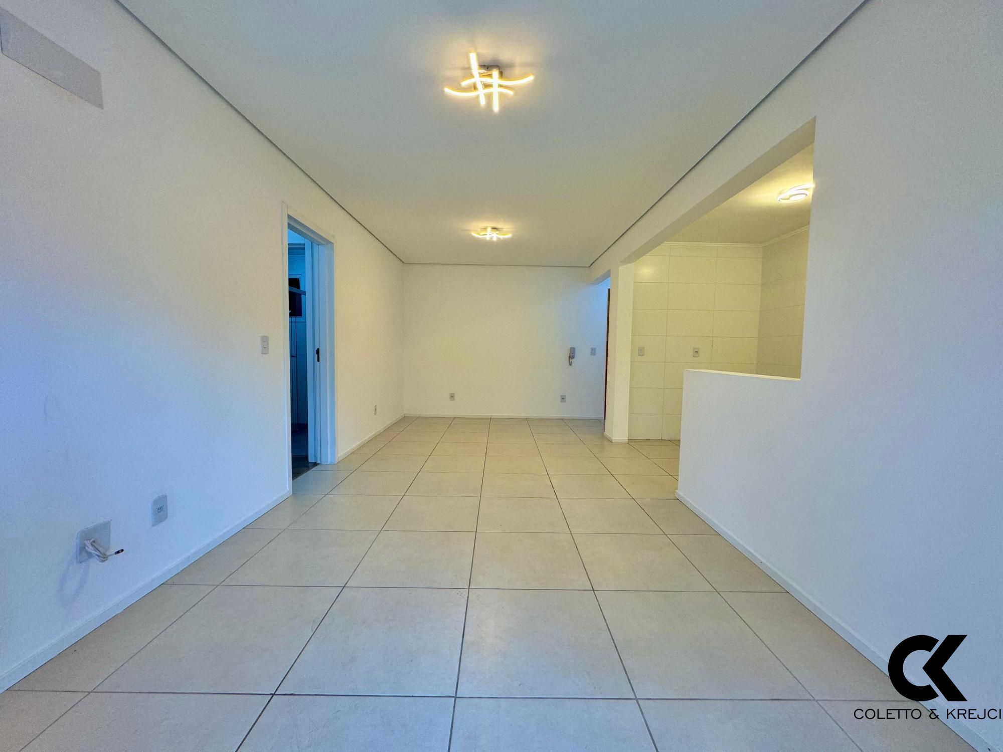 Apartamento à venda com 2 quartos, 139m² - Foto 3