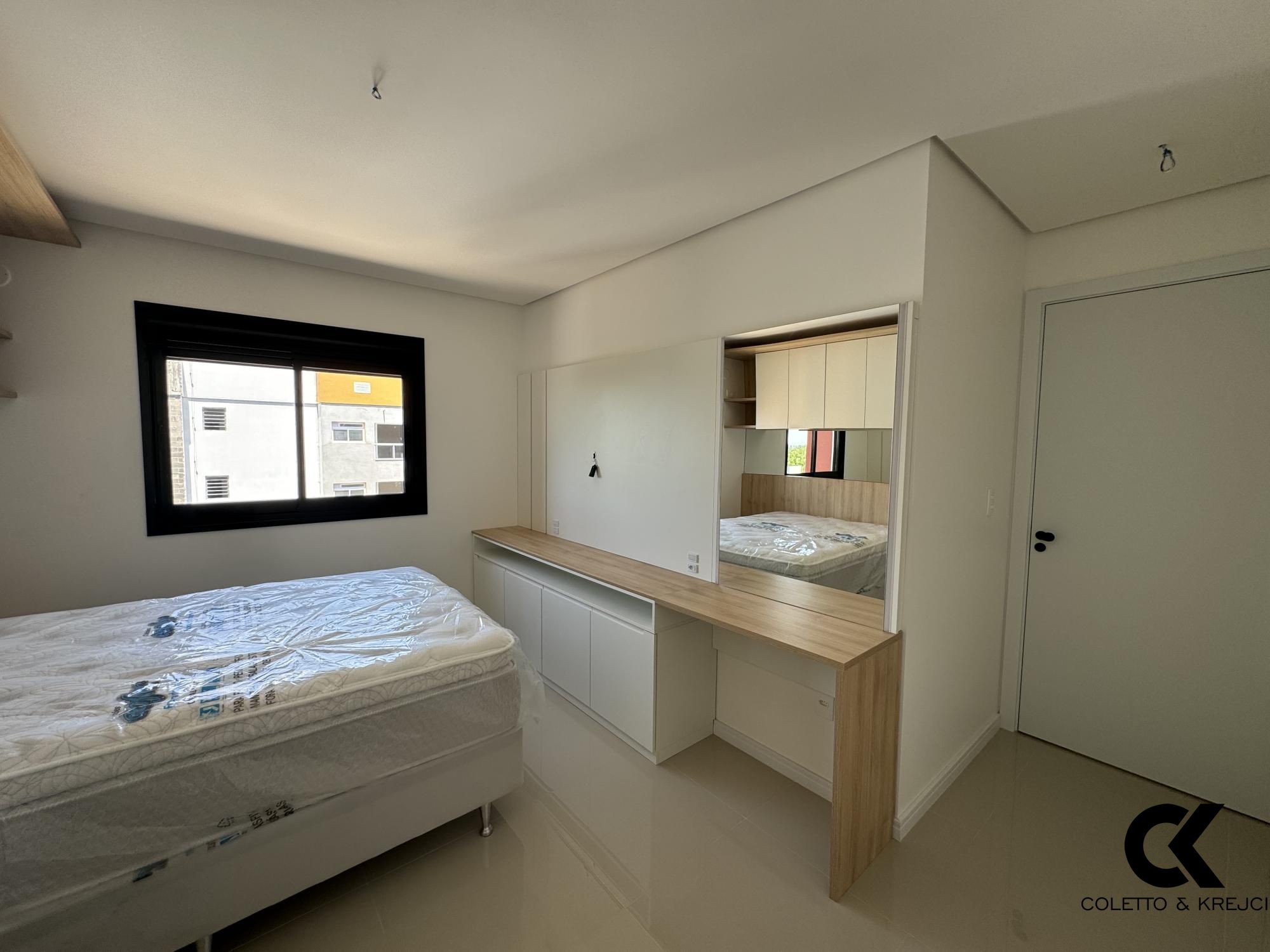 Apartamento à venda com 2 quartos, 68m² - Foto 11