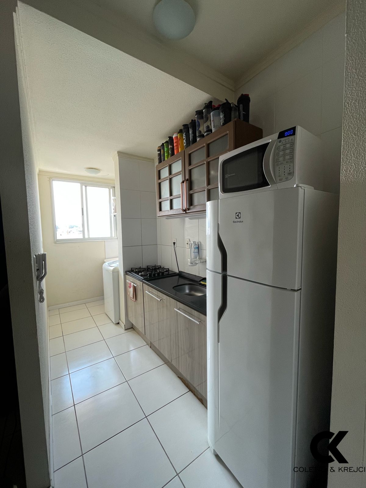Apartamento à venda com 2 quartos, 51m² - Foto 3