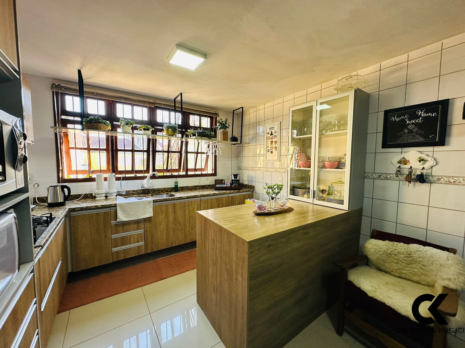 Casa, 3 quartos, 264 m² - Foto 8