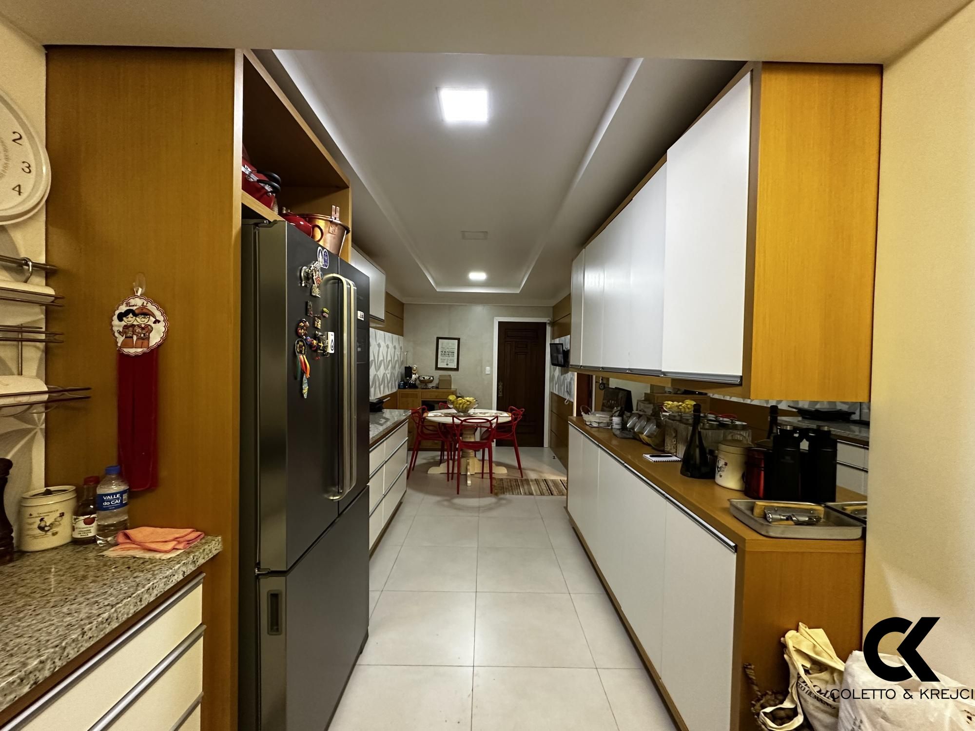 Cobertura, 5 quartos, 325 m² - Foto 9