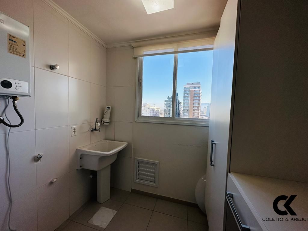 Apartamento à venda com 3 quartos, 93m² - Foto 13