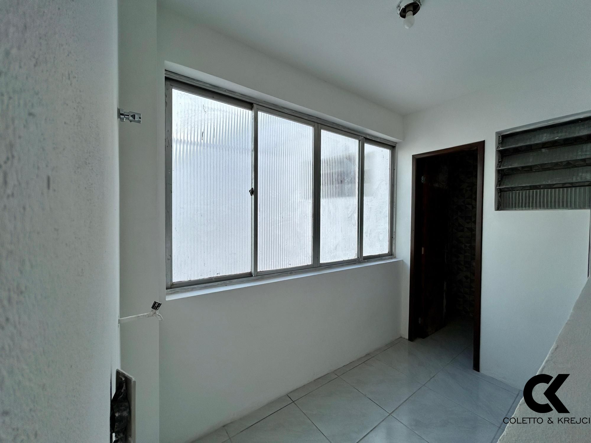 Apartamento à venda com 2 quartos, 80m² - Foto 9