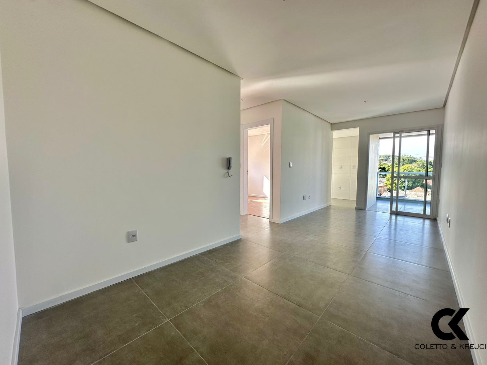 Apartamento, 2 quartos, 73 m² - Foto 1