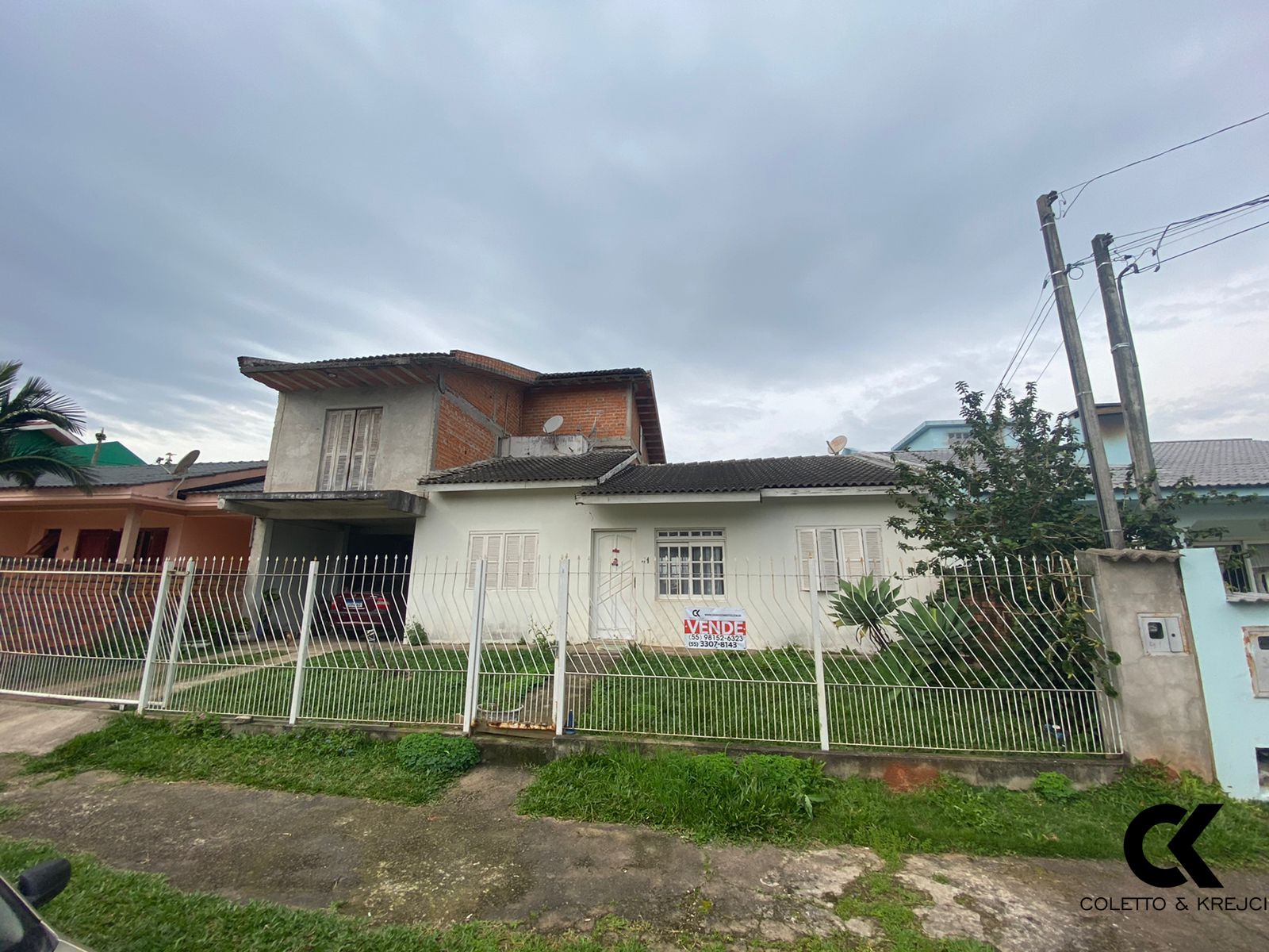 Sobrado à venda com 4 quartos, 190m² - Foto 1