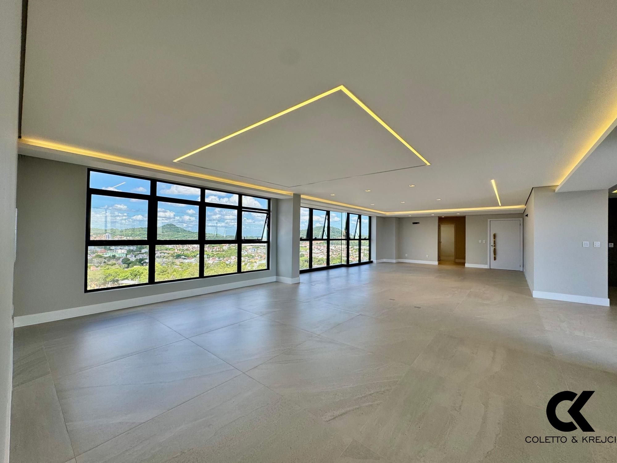 Cobertura, 4 quartos, 395 m² - Foto 3