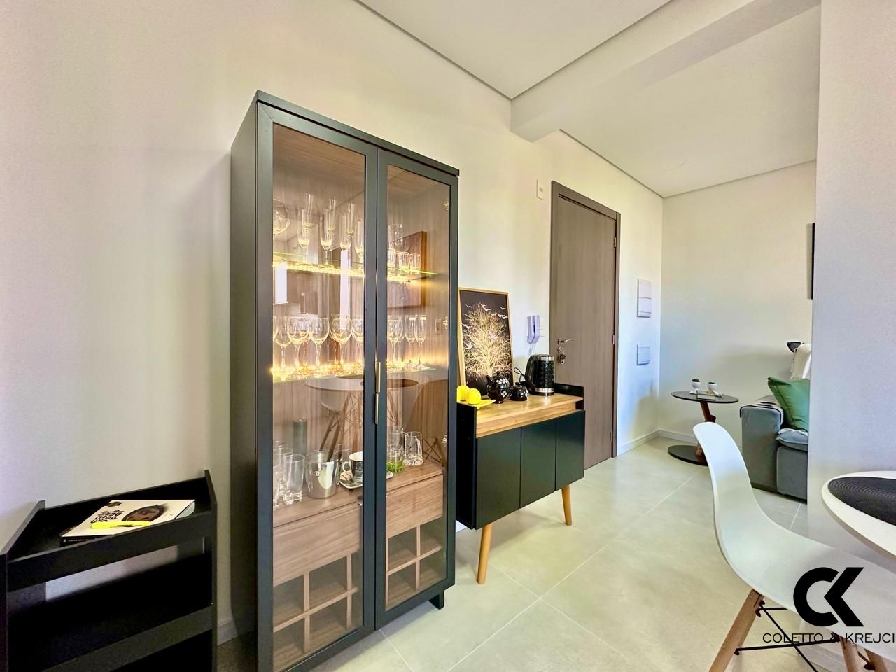 Apartamento à venda e aluguel com 1 quarto, 40m² - Foto 8