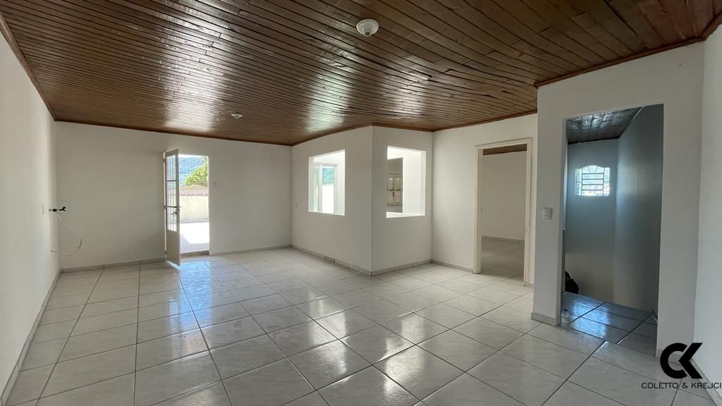 Casa à venda com 3 quartos, 298m² - Foto 12