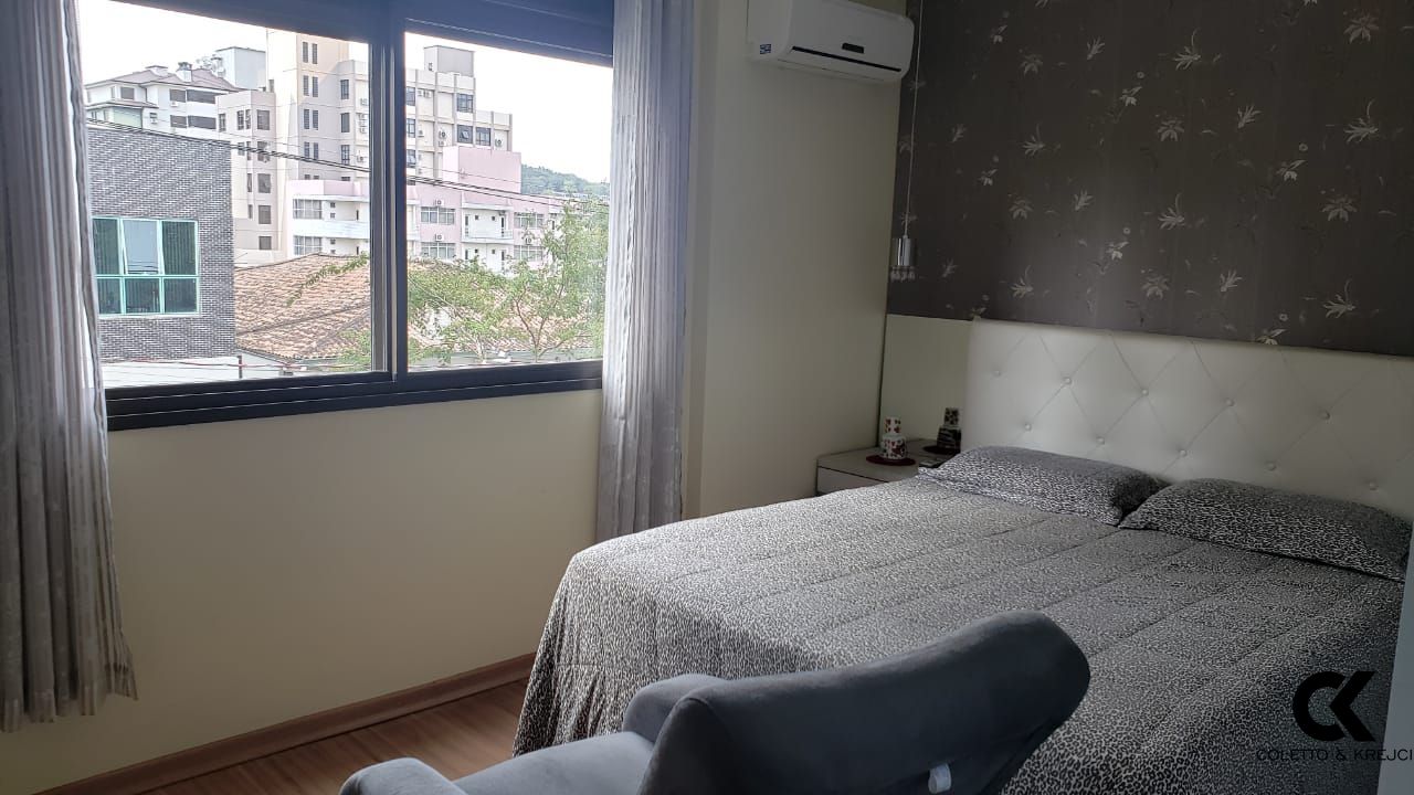 Apartamento à venda com 3 quartos, 103m² - Foto 10