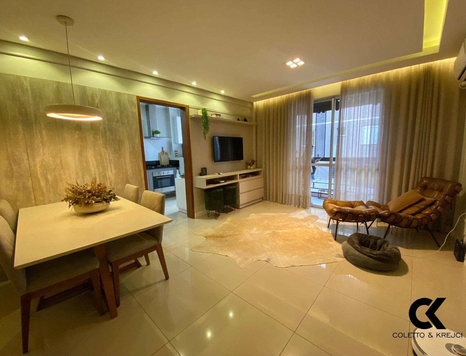 Apartamento, 2 quartos, 88 m² - Foto 1