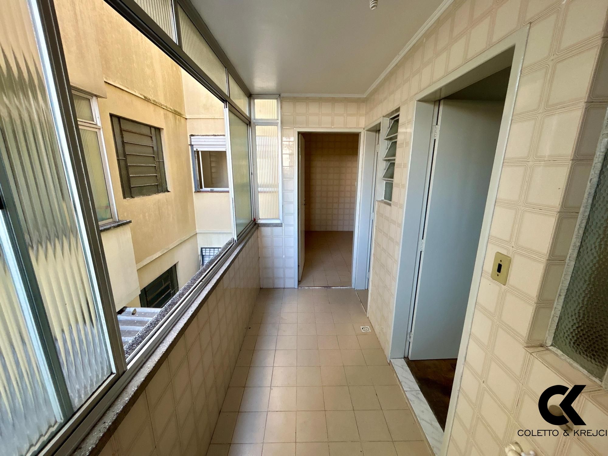 Apartamento à venda com 2 quartos, 100m² - Foto 7