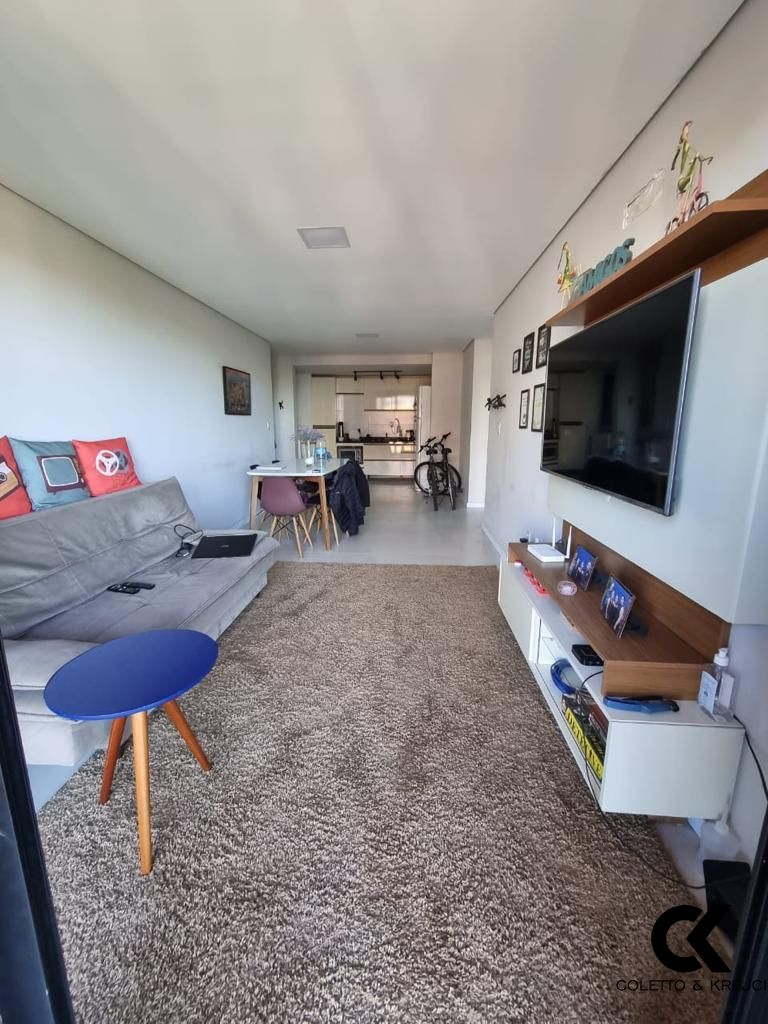 Apartamento à venda com 2 quartos, 79m² - Foto 1