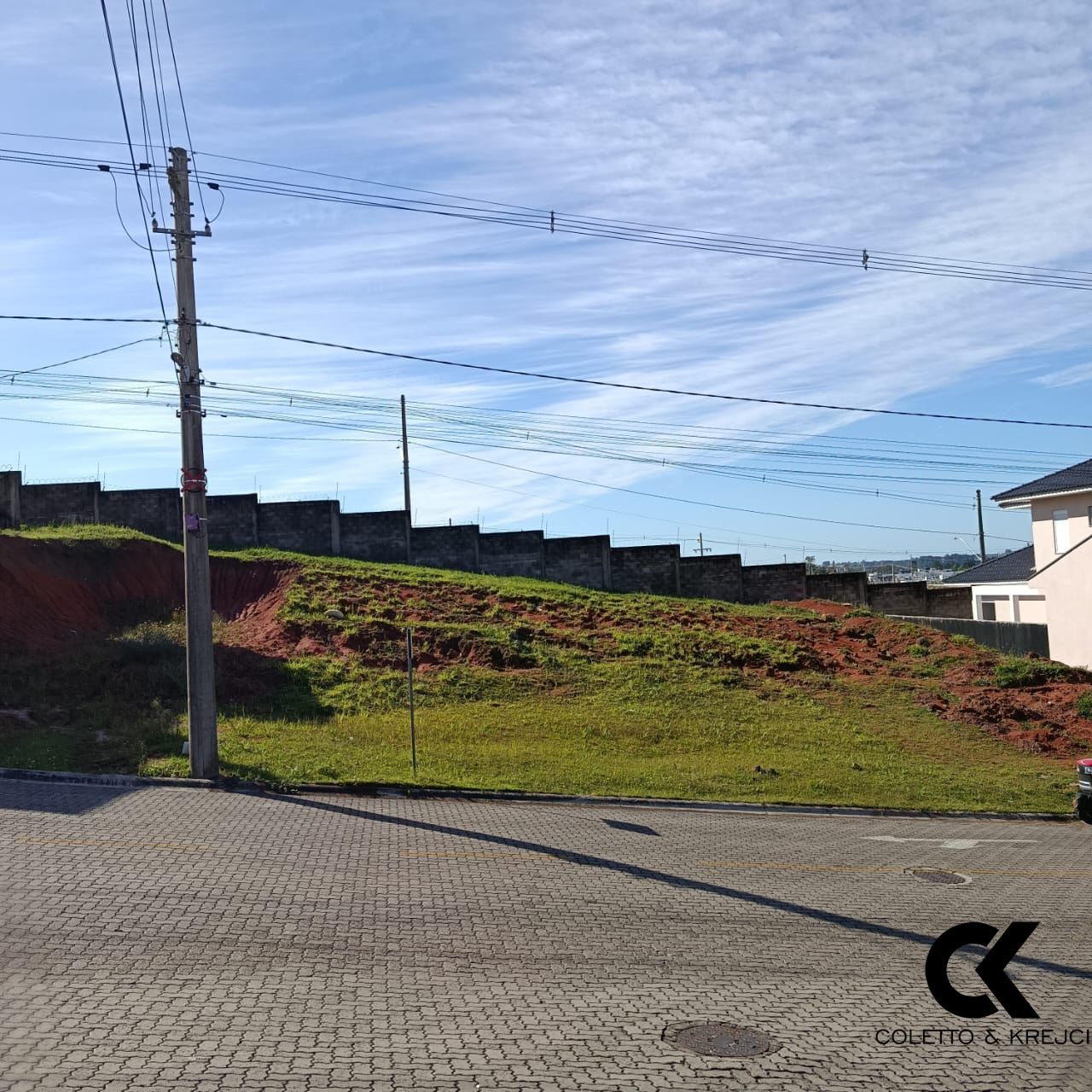 Terreno, 300 m² - Foto 1