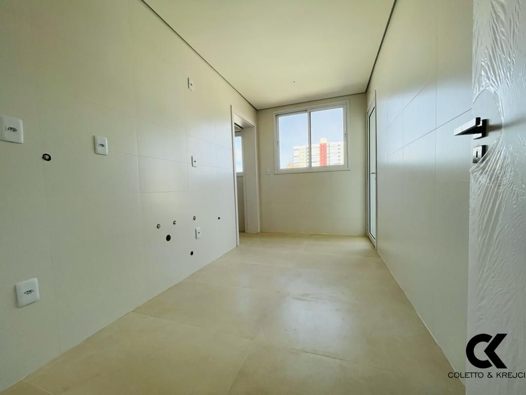 Apartamento à venda com 2 quartos, 102m² - Foto 6