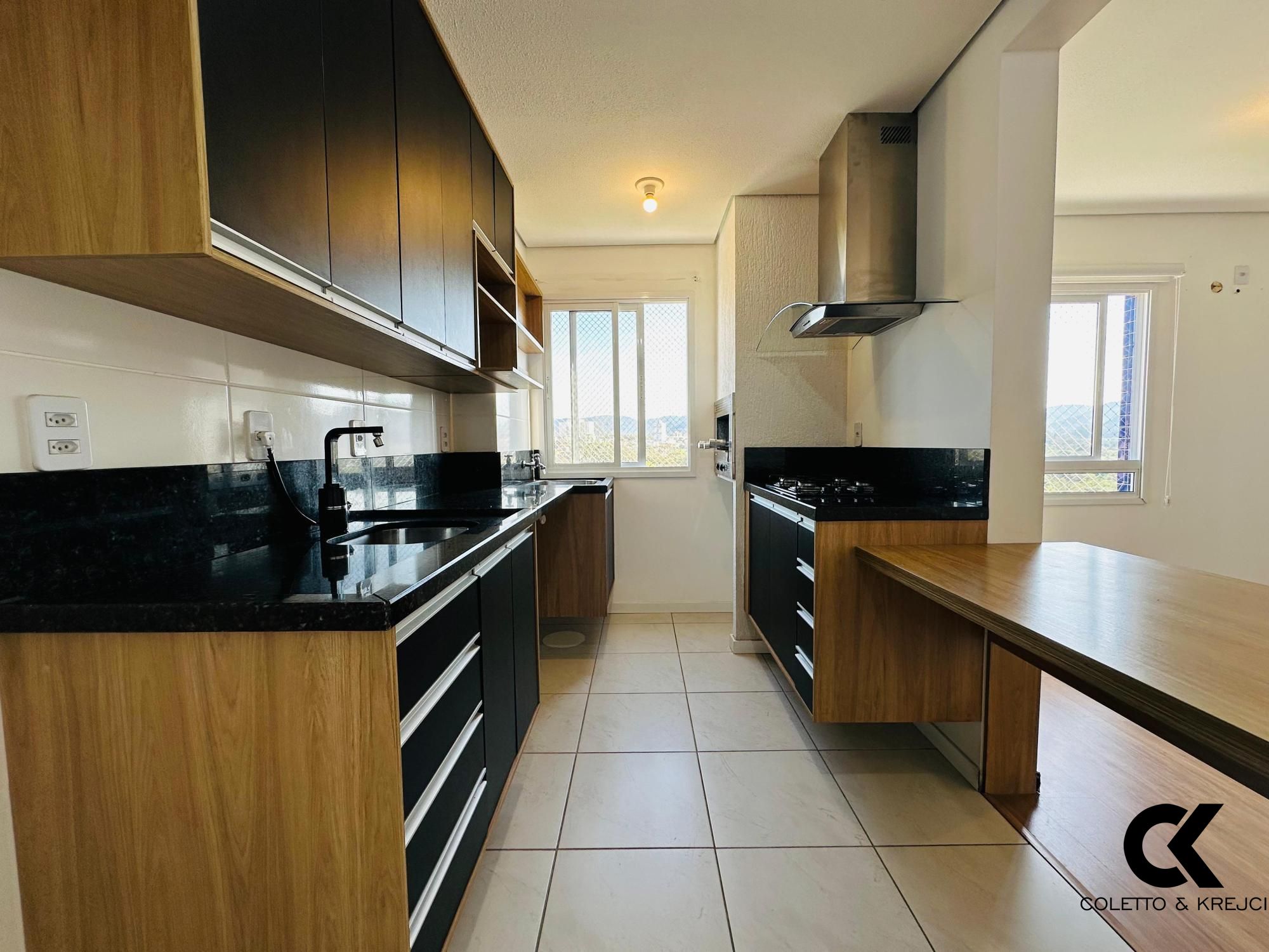 Apartamento à venda com 2 quartos, 59m² - Foto 1