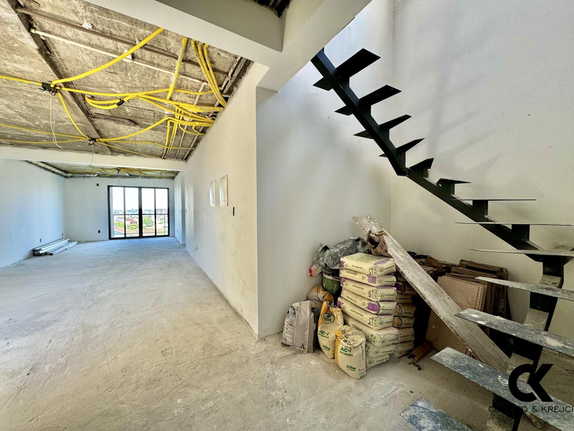 Cobertura à venda com 2 quartos, 190m² - Foto 2