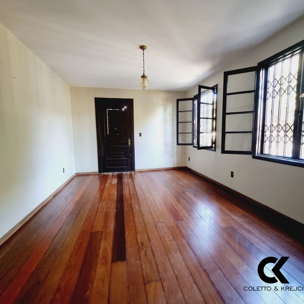 Casa, 6 quartos, 388 m² - Foto 3
