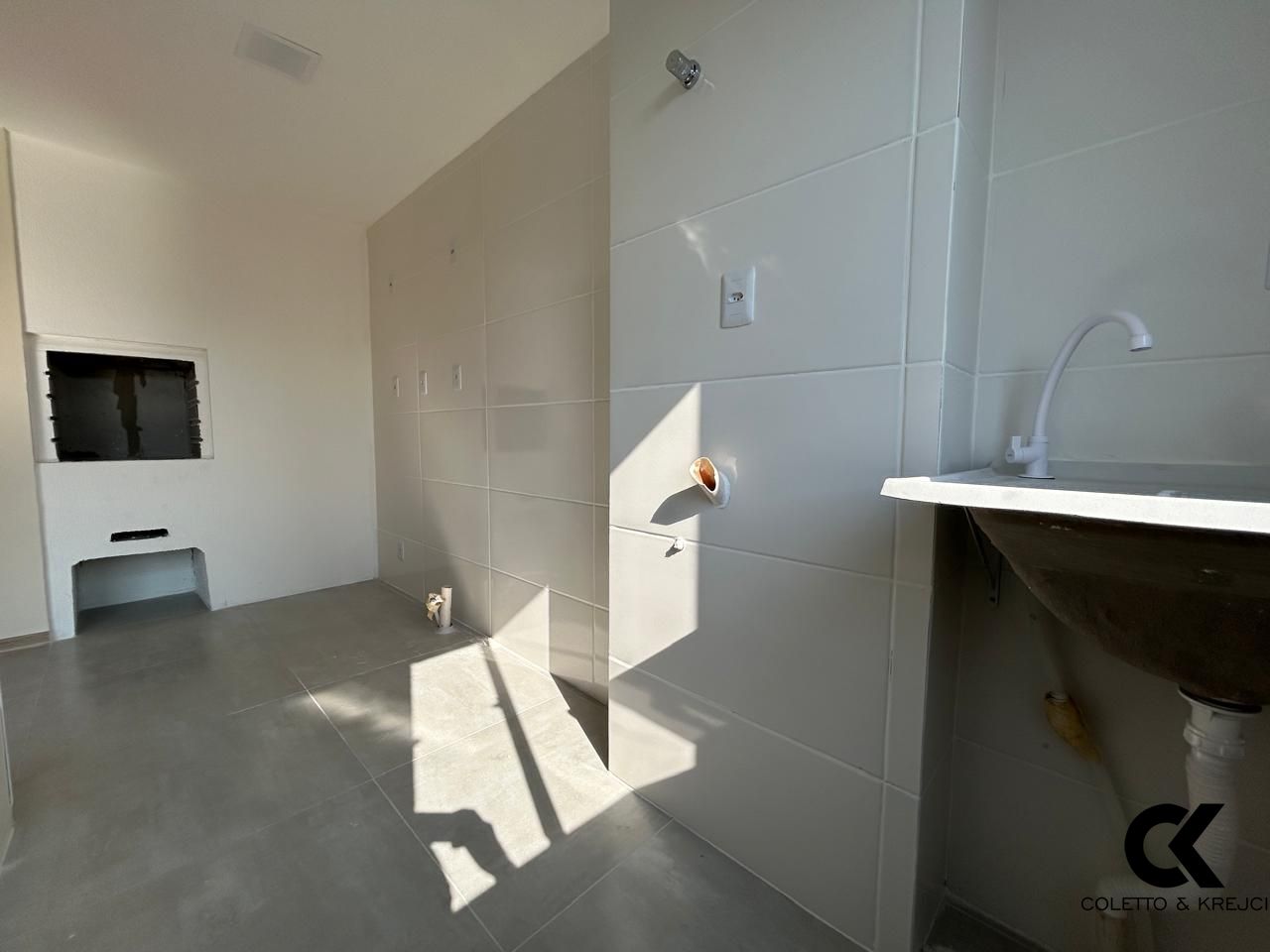 Apartamento à venda com 2 quartos, 51m² - Foto 4