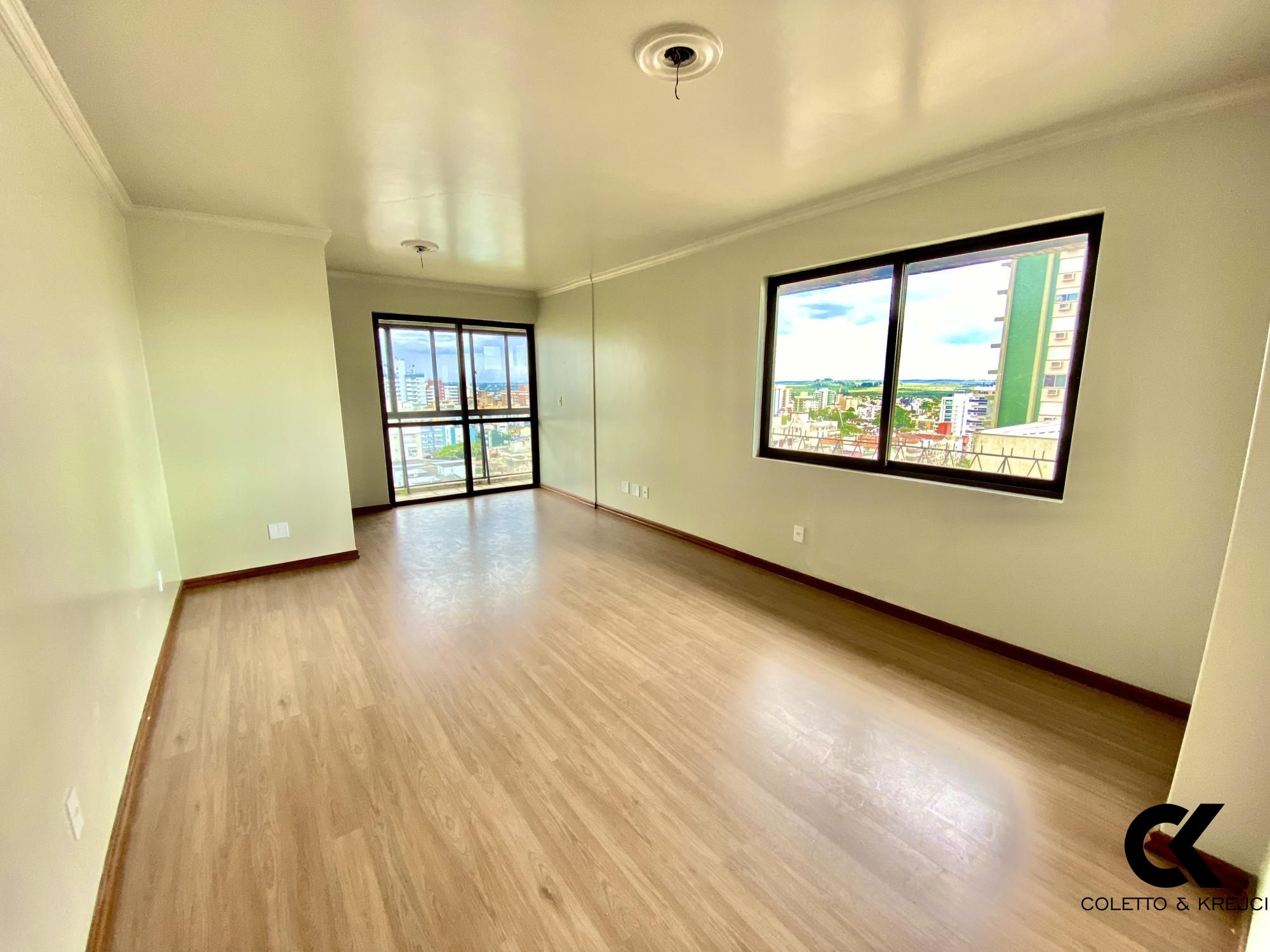 Apartamento à venda com 6 quartos, 341m² - Foto 31