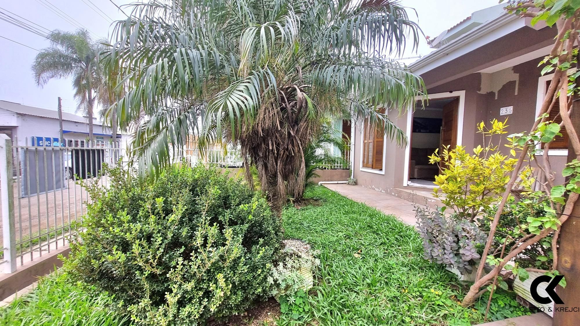 Casa, 3 quartos, 151 m² - Foto 2