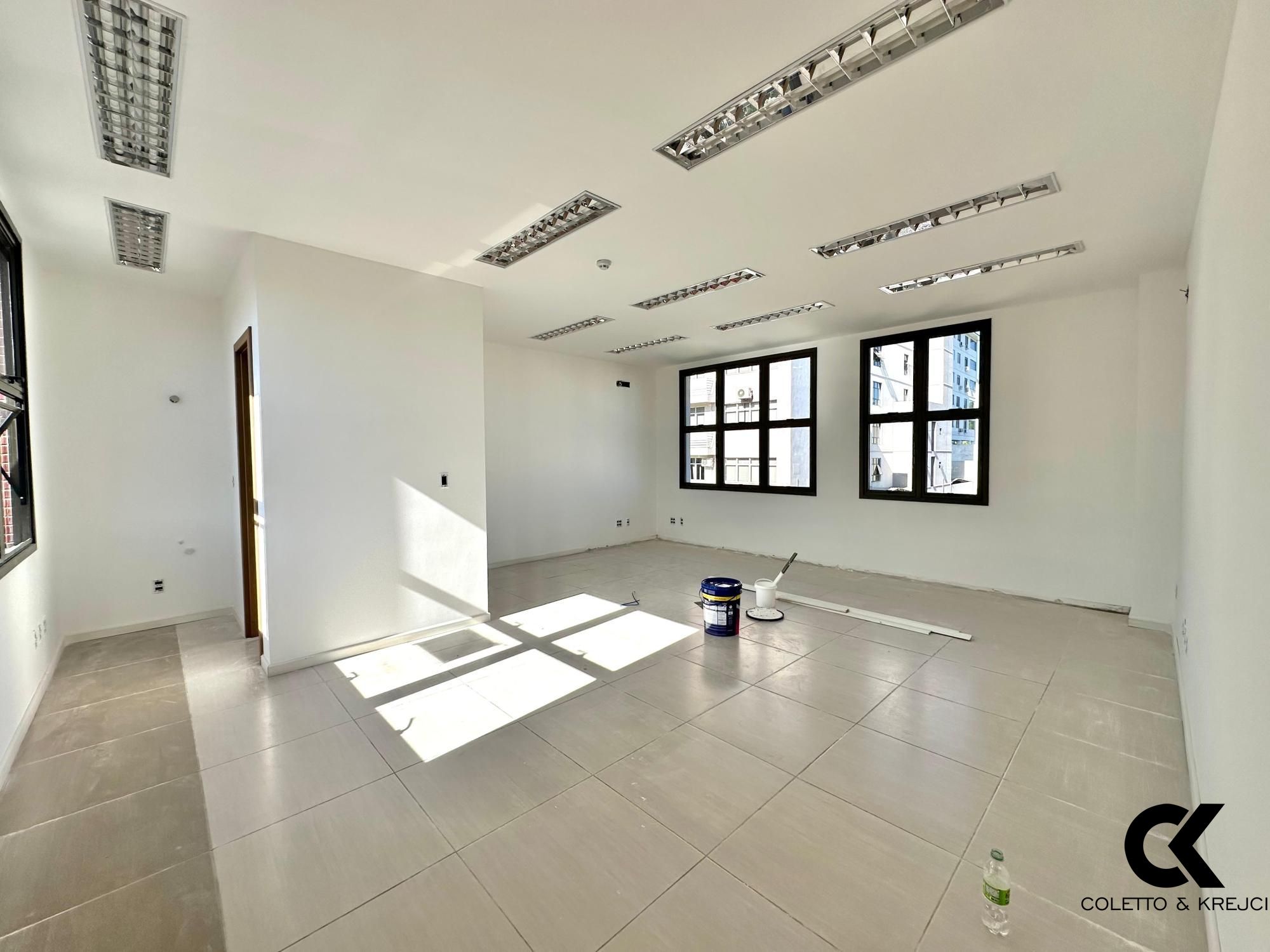 Sala-Conjunto, 39 m² - Foto 1