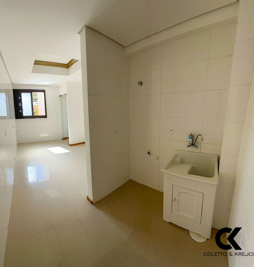 Apartamento à venda com 3 quartos, 131m² - Foto 8