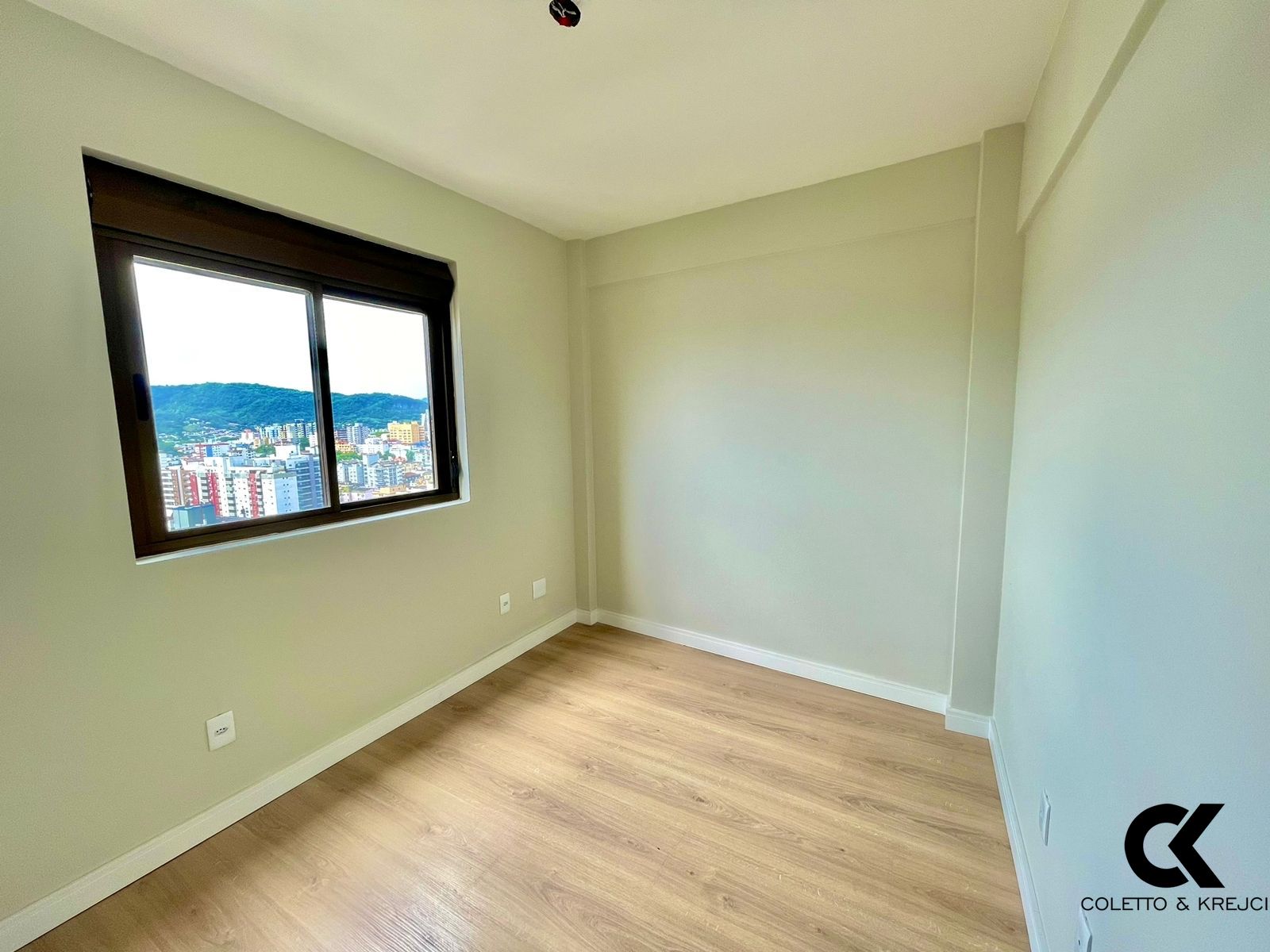 Cobertura à venda com 4 quartos, 259m² - Foto 8