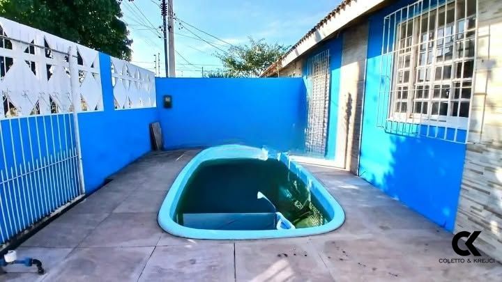 Casa, 3 quartos, 60 m² - Foto 1