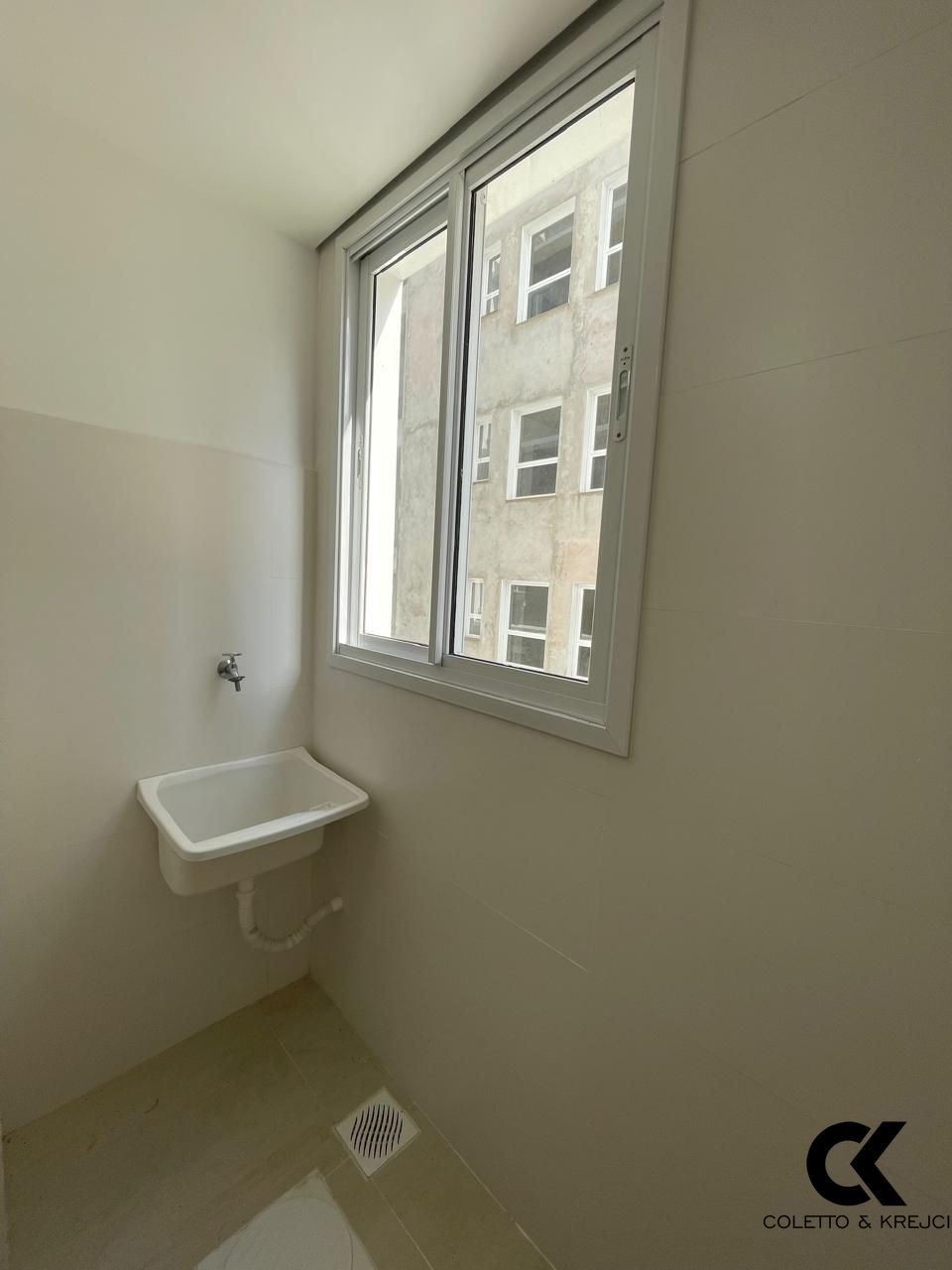 Apartamento à venda com 1 quarto, 34m² - Foto 5