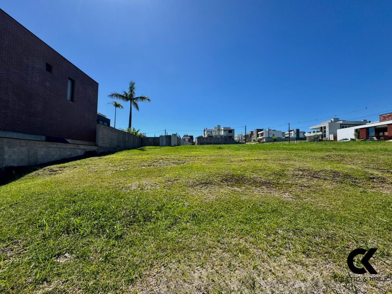 Terreno, 300 m² - Foto 1