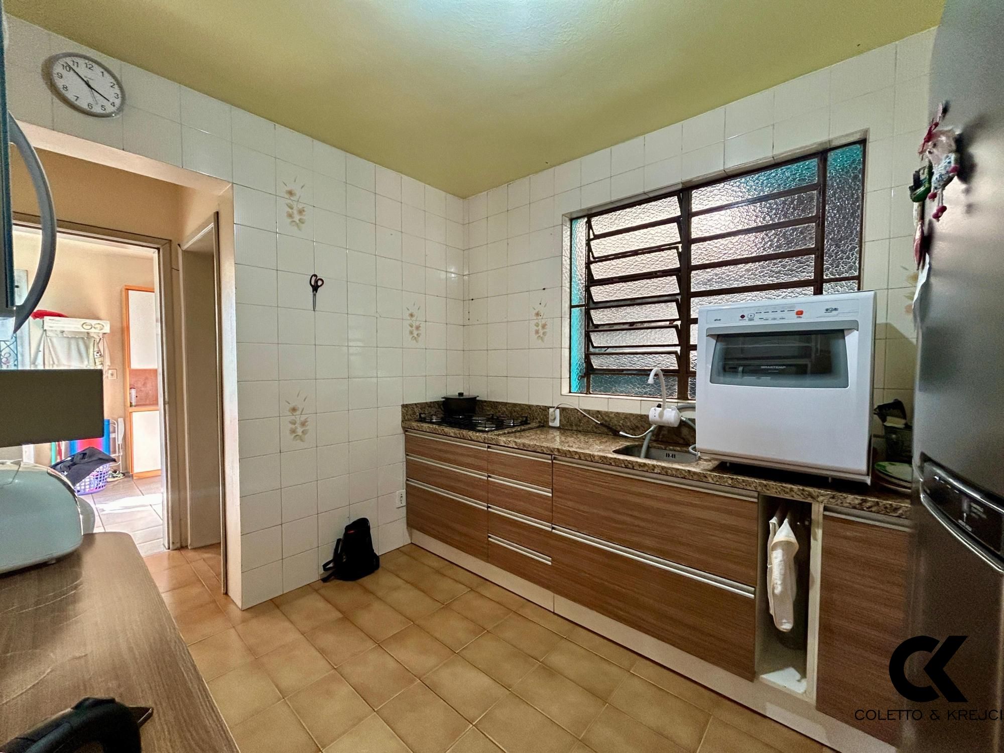 Casa à venda com 4 quartos, 170m² - Foto 7