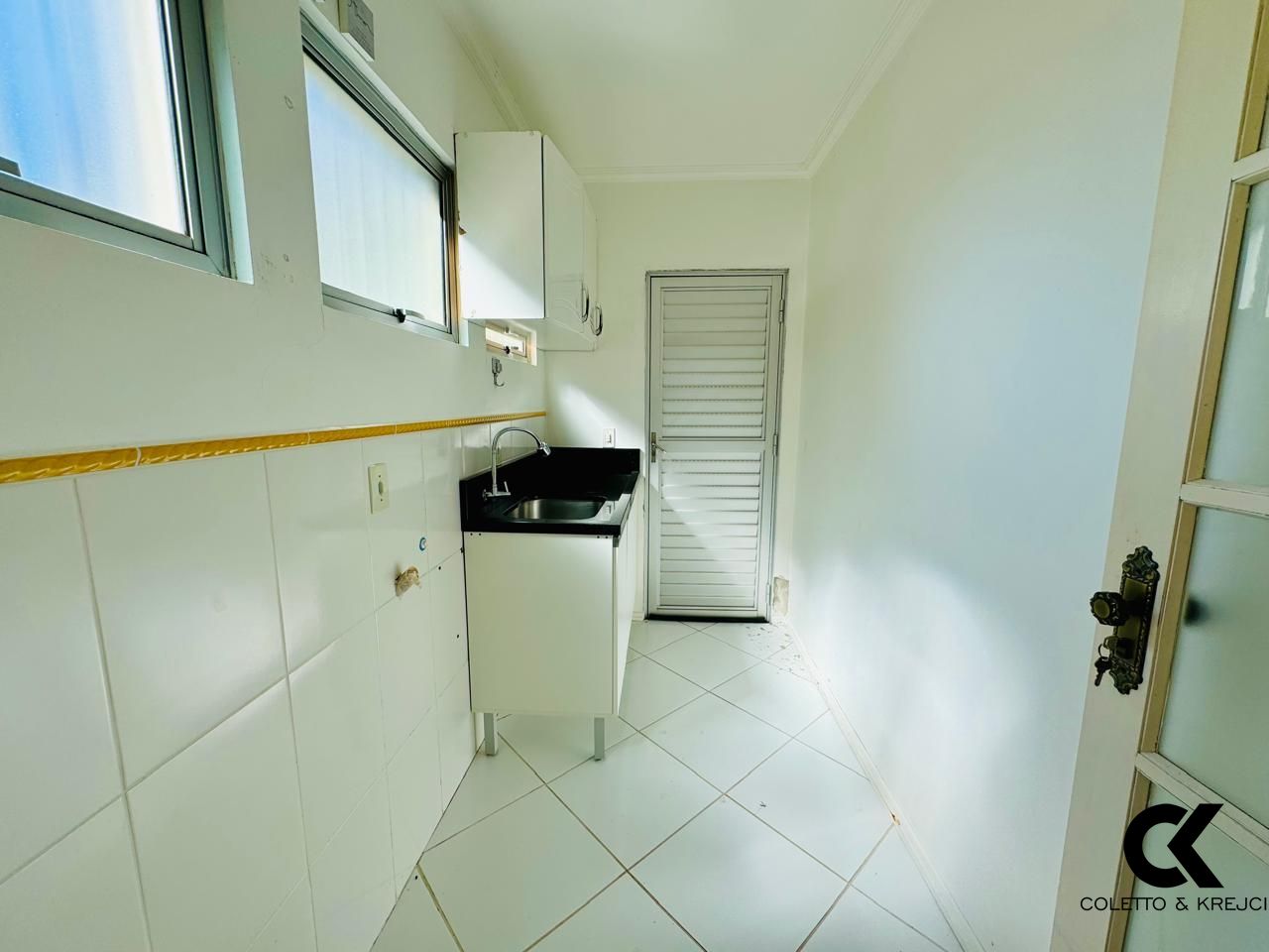 Casa à venda com 3 quartos, 195m² - Foto 18