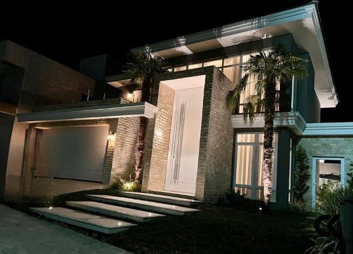 Casa, 3 quartos, 325 m² - Foto 1