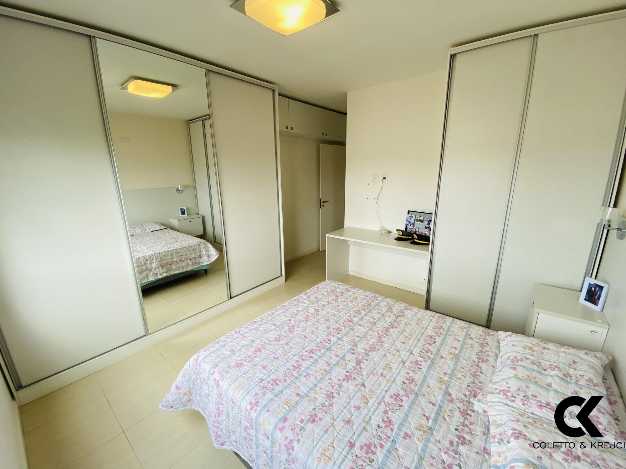 Apartamento à venda com 2 quartos, 83m² - Foto 11