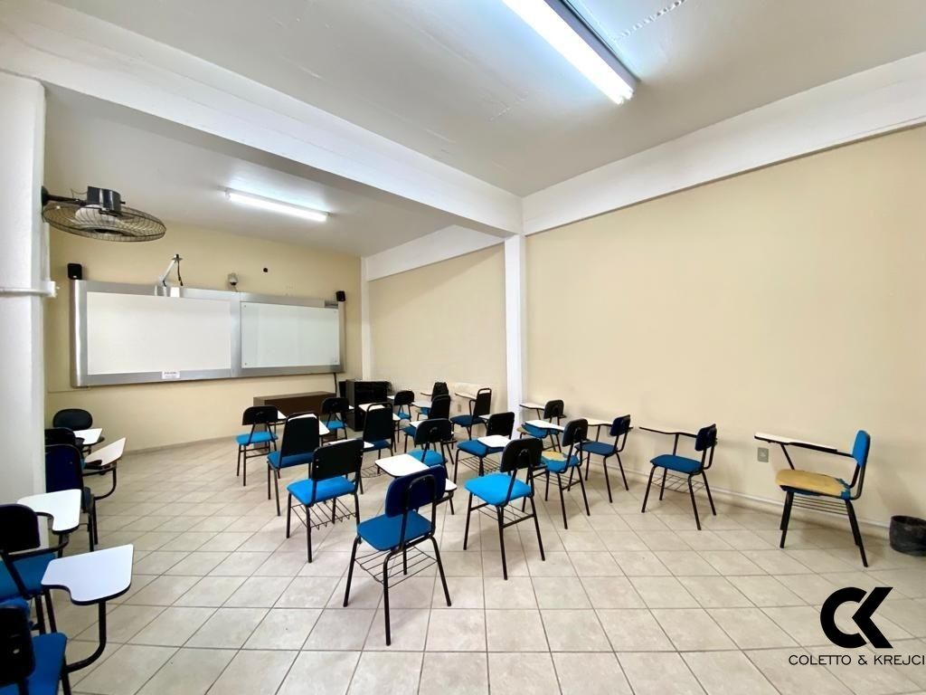 Conjunto Comercial-Sala à venda com 4 quartos, 452m² - Foto 3