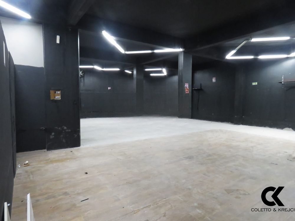 Conjunto Comercial-Sala para alugar com 3 quartos, 430m² - Foto 5