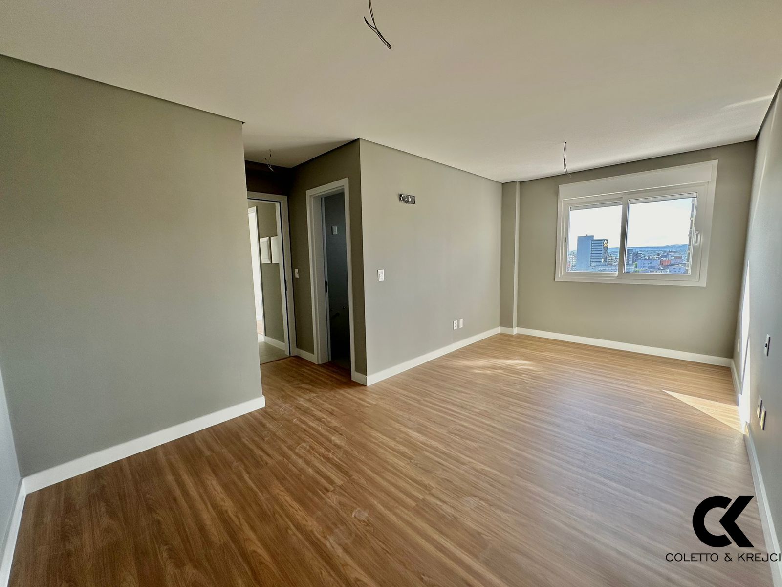 Apartamento à venda com 2 quartos, 87m² - Foto 7