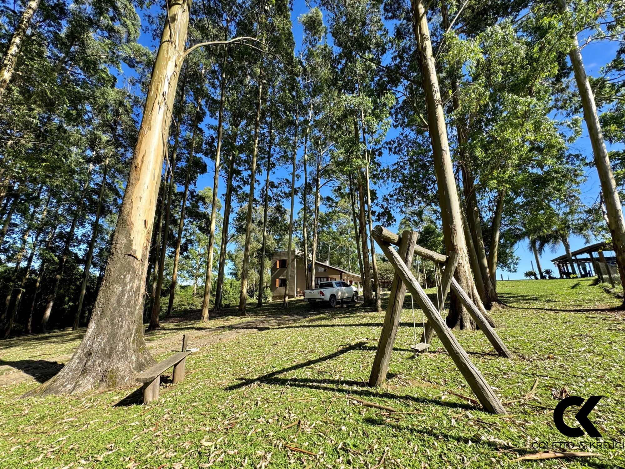 Chácara à venda com 2 quartos, 200m² - Foto 14